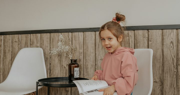 W butach ulubionego bohatera – jak dobrać obuwie dla dzieci do literackich przygód?